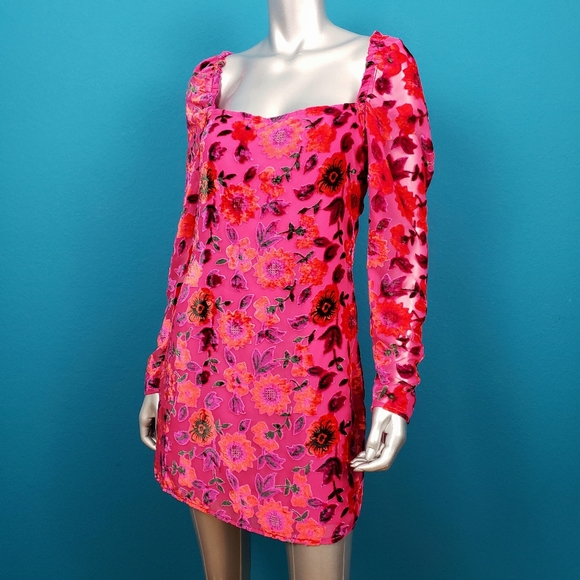 Nasty Gal Dresses & Skirts - NASTY GAL 1960'S Flower Power Velvet Mini Dress /NWT